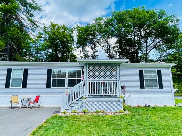 15 Iris Court, Augusta, ME 04330