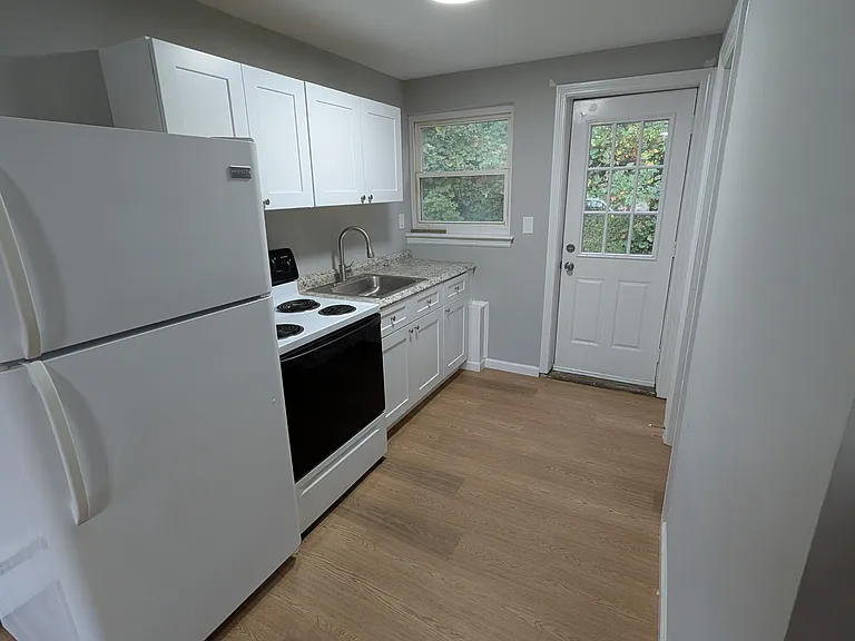 1113 Portland Cobalt Rd — Photo 5