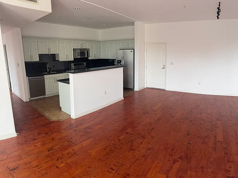 3750 Santa Rosalia Dr #513 — Photo 13
