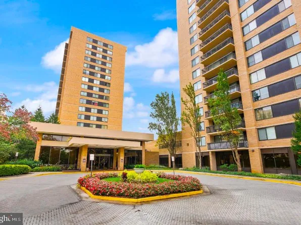 3713 George Mason Dr APT 716, Falls Church, VA 22041