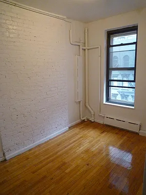 Rented by Authentic Realty | media 2