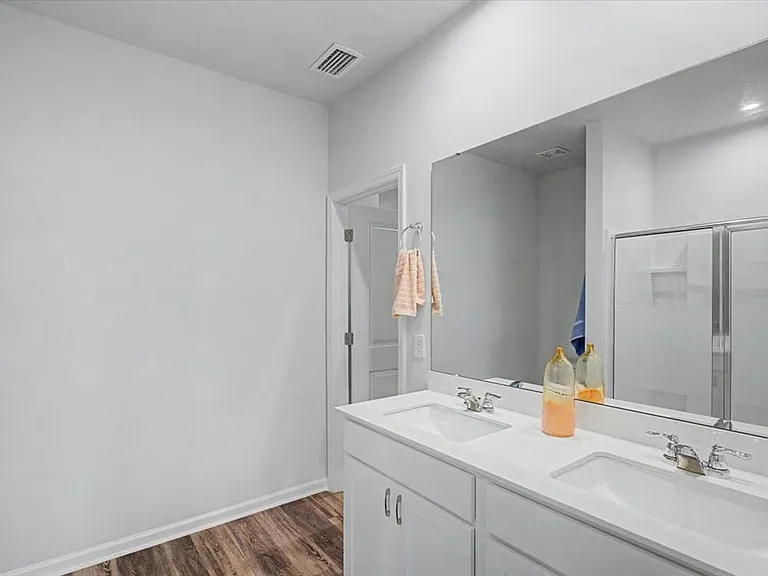 783 Longleaf Dr — Photo 17