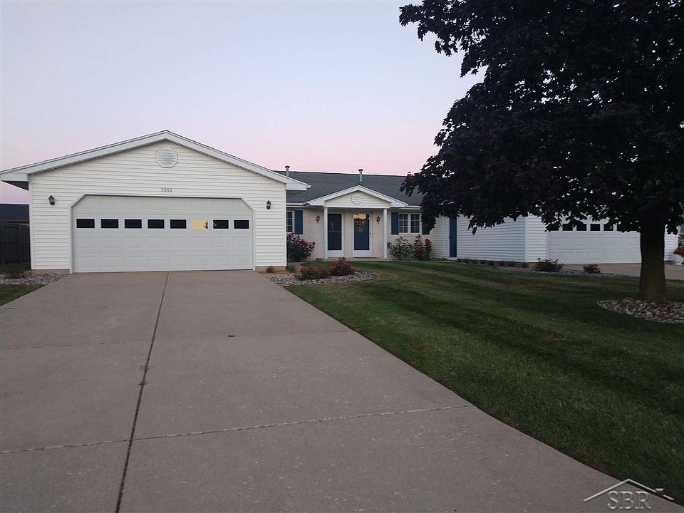 1st image of 3664 Baywood Pl