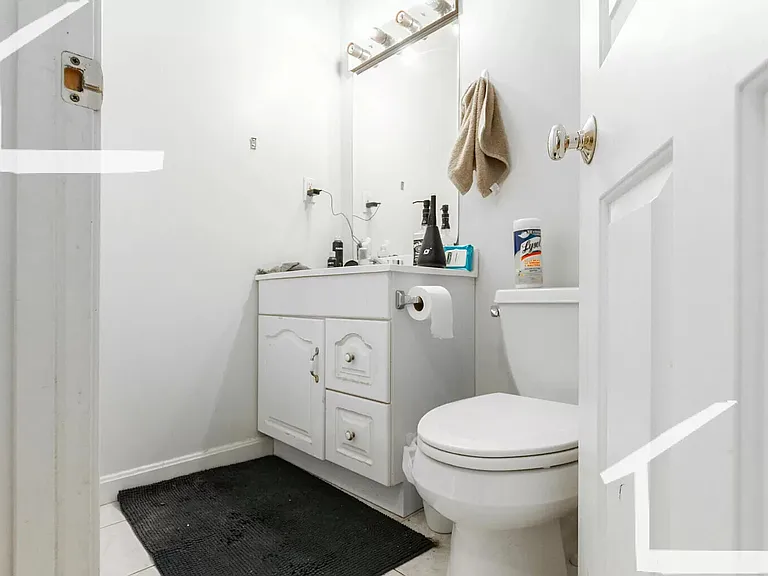 258 Allston St #C — Photo 2