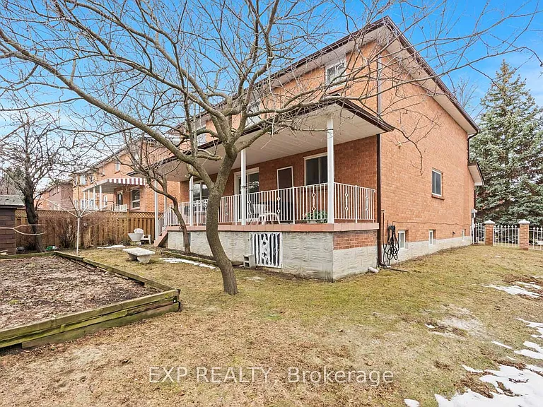 61 Dundee Cres #MAIN — Photo 36