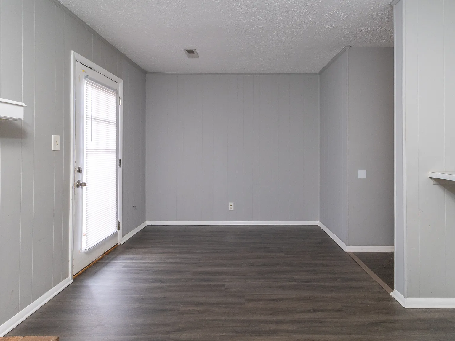 Cedarpark Ln - 9157 - B — Photo 2