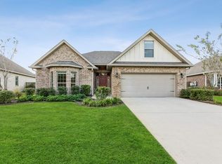 169 Windchime Way, Freeport, FL 32439