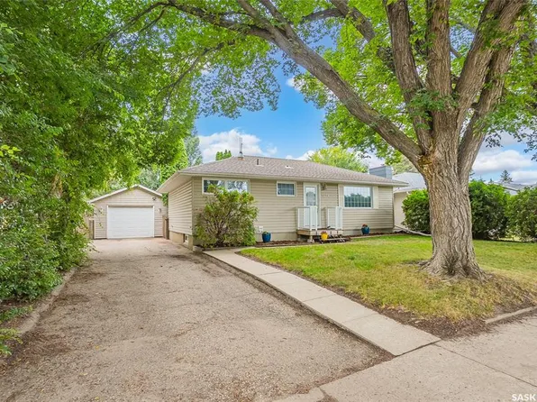1714 Drinkle STREET, Saskatoon, SK S7J 0P7