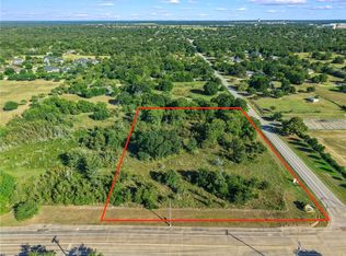 1201 Foxfire Dr, College Station, TX 77845
