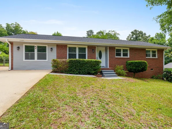 1745 Rockbridge Rd NW, Conyers, GA 30012