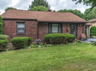 1401 Burchfield Rd, Allison Park, PA 15101