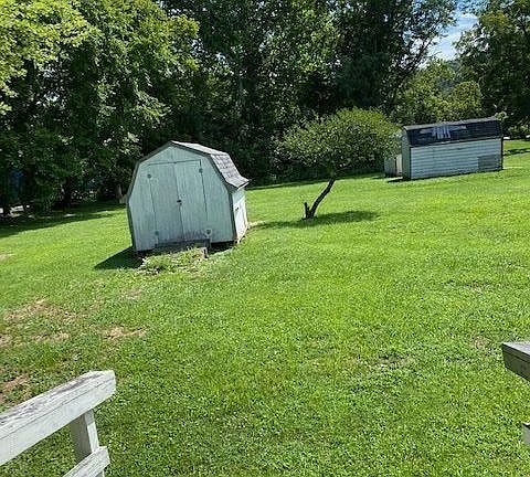 3rd image of 414 Bulaville Pike
