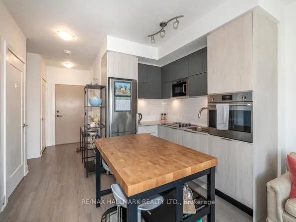 1 Belsize Dr, Toronto, ON