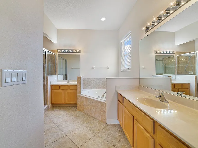 7740 Linkside Loop — Photo 14