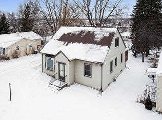 520 Bader St, Green Bay, WI 54302