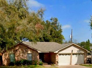 315 University St, Wharton, TX 77488