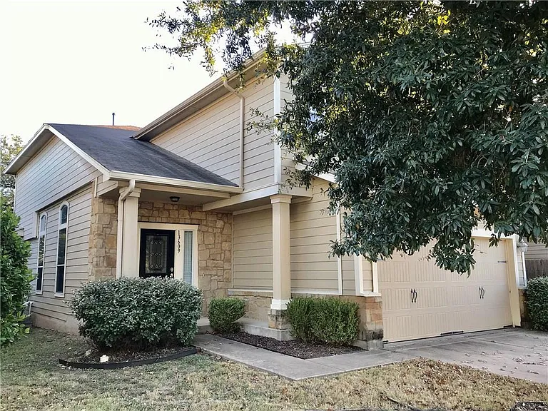 13609 Pine Warbler Dr — Photo 1