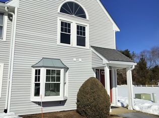 75 Warren St W APT 16, Raynham, MA 02767