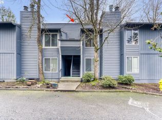 650 SW Meadow Dr APT 219, Beaverton, OR 97006