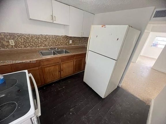3rd image of 2306 NW Flagler Ter #1