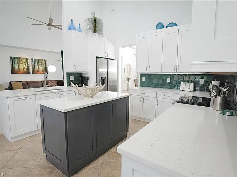 12848 Brynwood Way — Photo 16