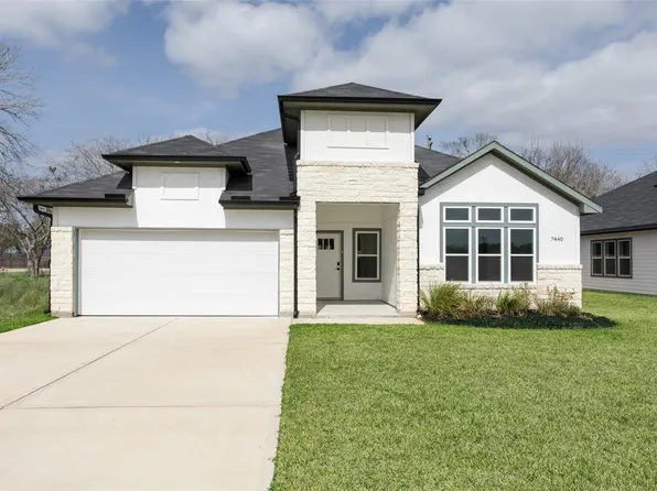 7440 Avenue E, Beasley, TX 77417