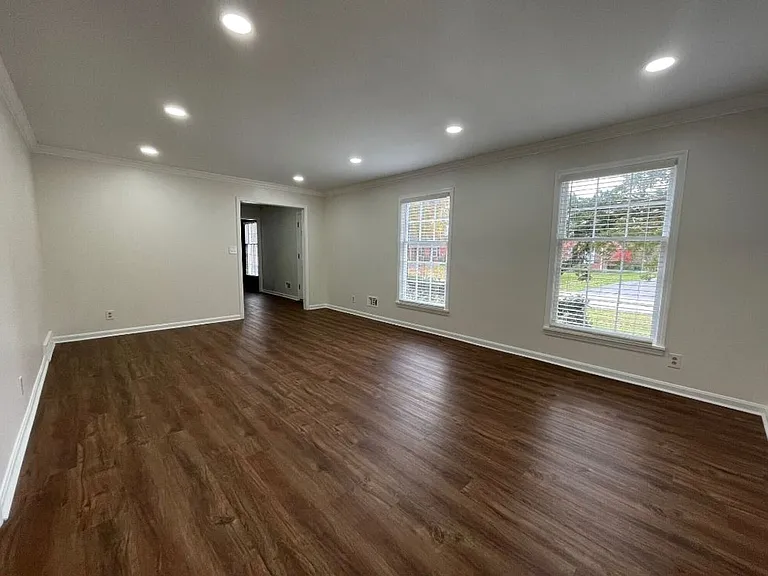 10806 Dartford Pl — Photo 5