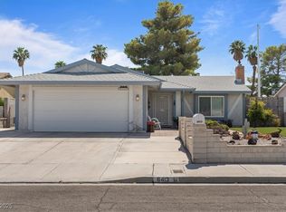6413 Roy Rogers Dr, Las Vegas, NV 89108