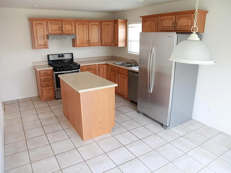 Kitchen with breakfast area