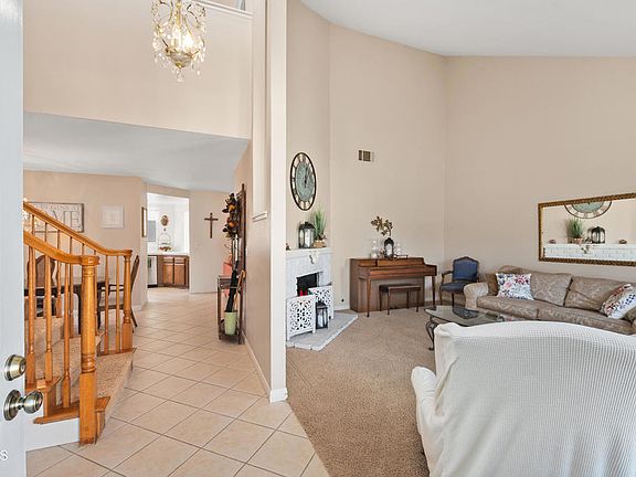 1641 Masthead Dr, Oxnard, CA 93035 | MLS #V1-20604 | Zillow