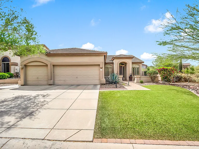 7259 E Tyndall St — Photo 1