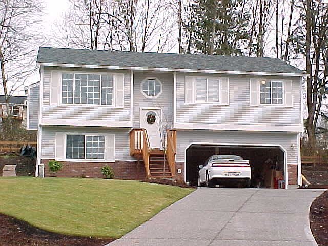 1st image of 8307 74th Dr NE