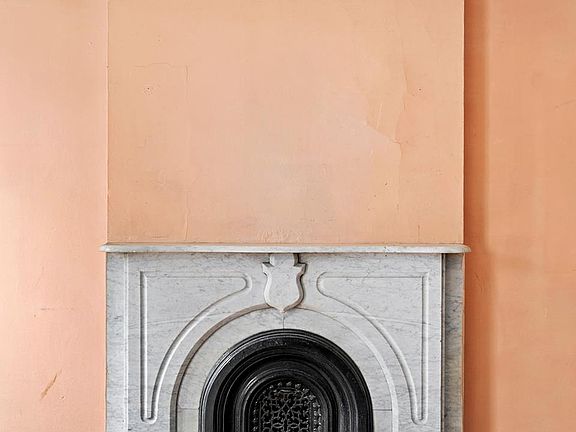 4th image of 68 Saint James Pl