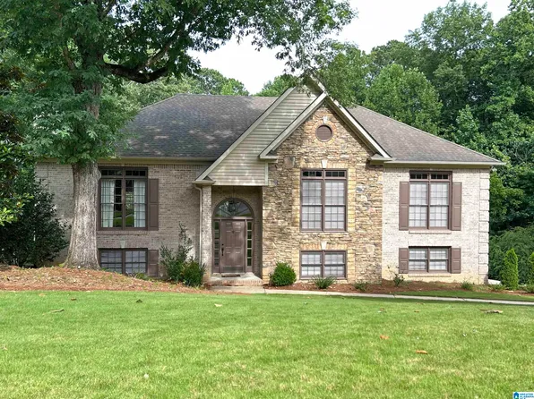 711 Haycort Ln, Birmingham, AL 35244