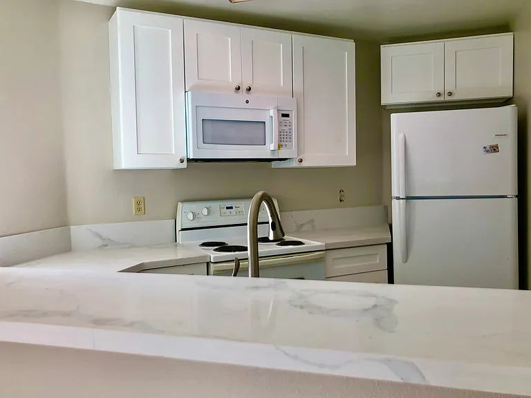 7425 Charmant Dr #2813 — Photo 1