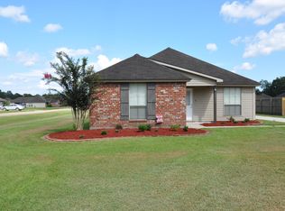 33720 Duff Rd, Walker, LA 70785