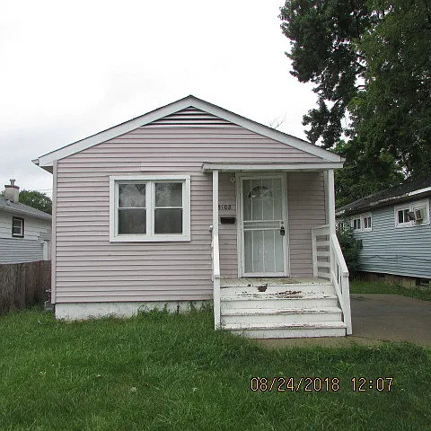 15108 Wood St photo 1
