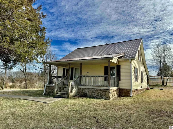 703 Cerulean Rd, Cadiz, KY 42211