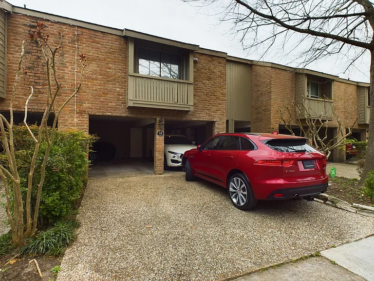 9400 Doliver Dr #35 — Photo 33