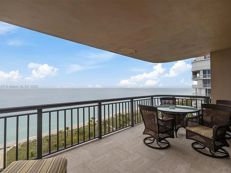 10175 Collins Ave #1202 — Photo 6