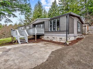 422 Maranatha Rd, Kelso, WA 98626