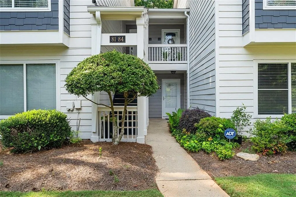 2 bed, 2.0 bath, 1250 sqft, $1,850 — Photo 1