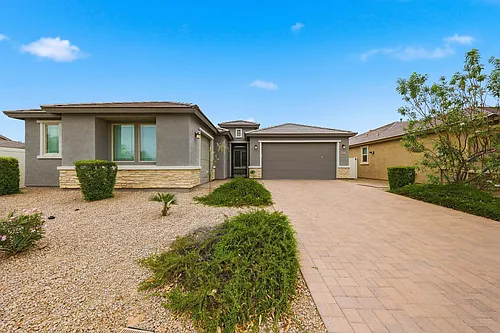 2527 E Nancy Ln Photo 1