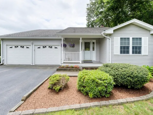 9 Bayberry Ln, Auburn, MA 01501