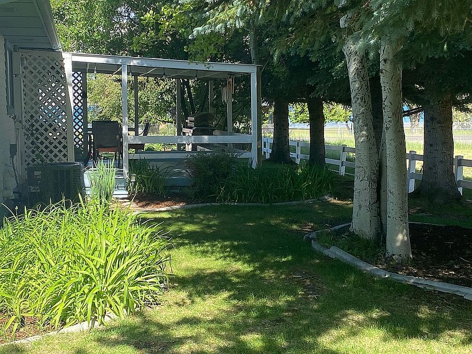 1st image of 1705 S Bear Lake Blvd