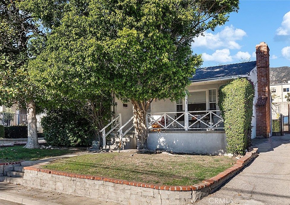 1st image of 3723 1st Ave