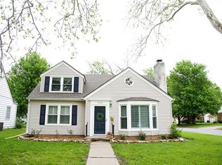 1946 SW Bowman Ct, Topeka, KS 66604