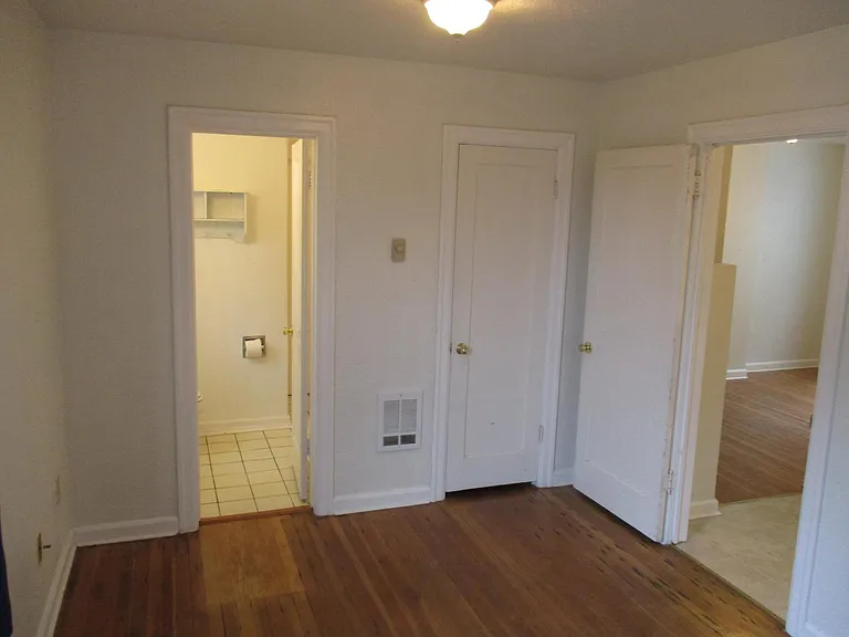 77 W 24th Pl — Photo 13