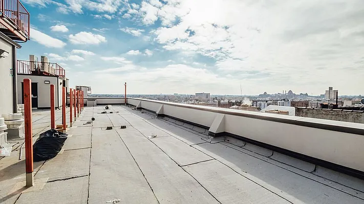 Rented by Nooklyn NYC LLC | media 45