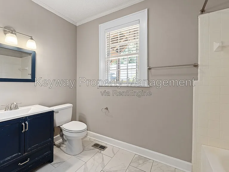 1013 Georgia Ave #A — Photo 11